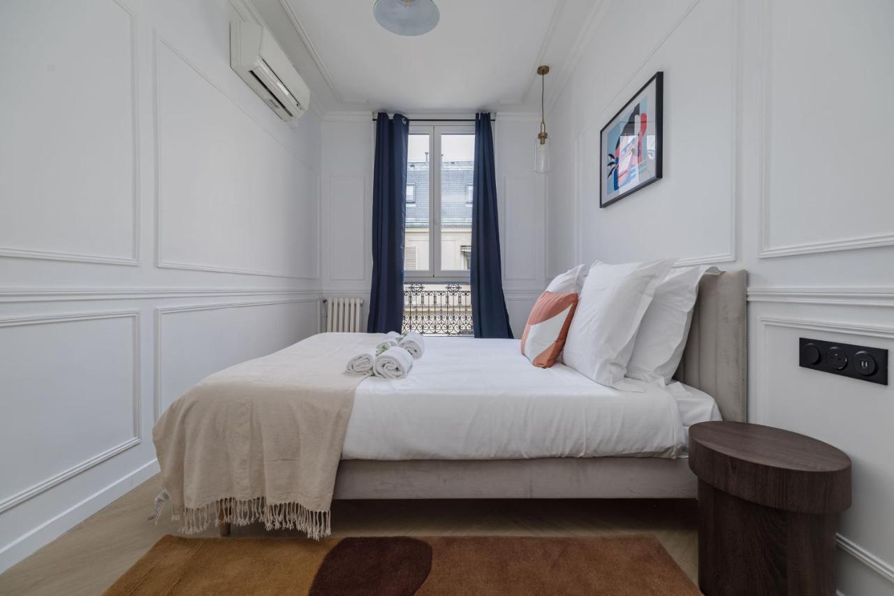 Poetic Stay - Champs Elysees Paris Exterior foto